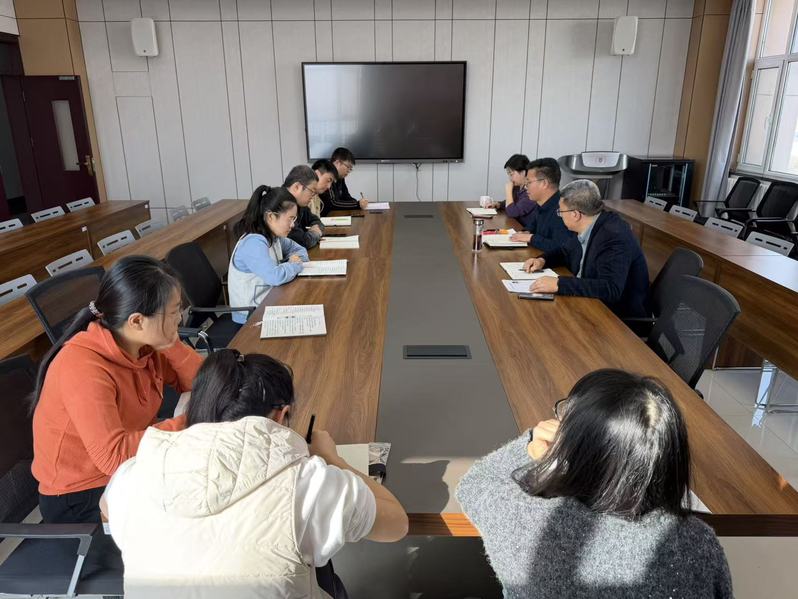 学院召开安全工作专...